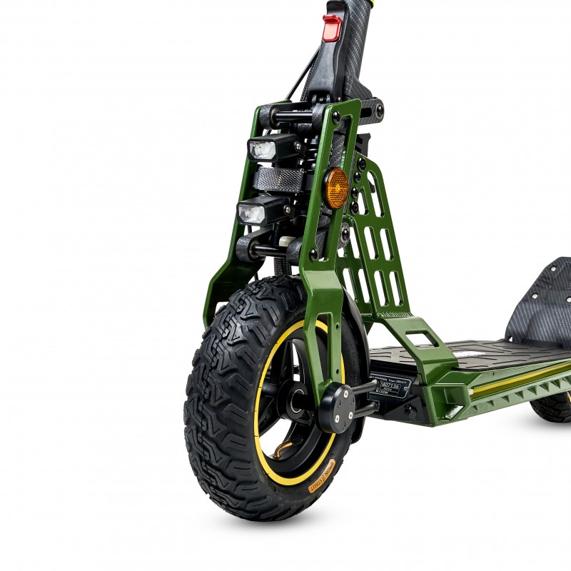 Patinete eléctrico Bison GT | Carbon Design | 40km Autonomía — imagen 3